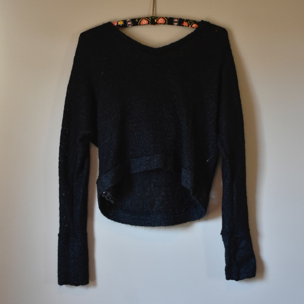 MIND CODE Black Knit Crop Sweater with Hood